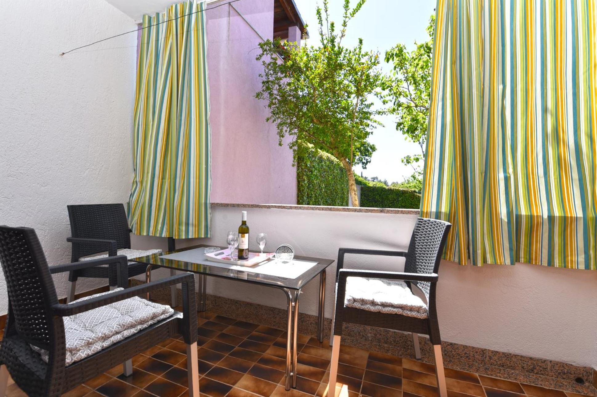 Apartments Nevina 1230 Pula Ngoại thất bức ảnh